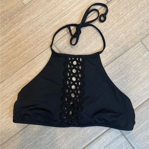 EUC Becca swimsuit top, size M